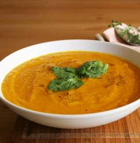 Sweet Potato Ginger Soup With Nutrela Soya Croutons