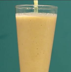 Tropical Quinoa Smoothie With Nutrela Soya